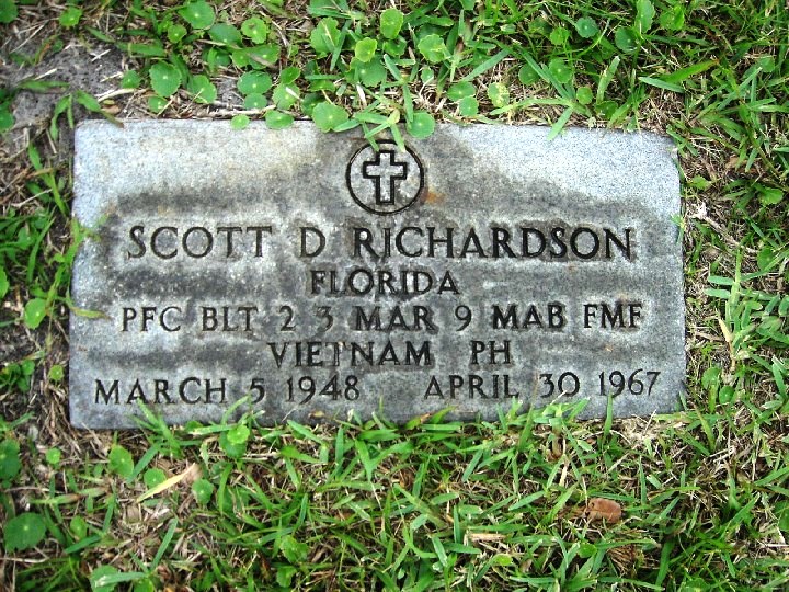 Richardson, Scott D. photo