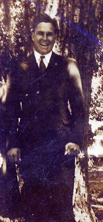 Leggett, Ernest R. photo